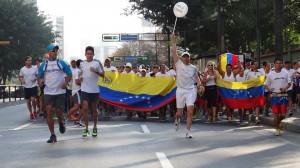 II Carrera por la Paz, Caracas, Venezuela. 1 de marzo de 2014. Foto Cortesía de @RunnersVzla