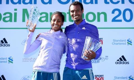 Etíope Lemi Berhanu sorprende con su victoria en Dubai 2015