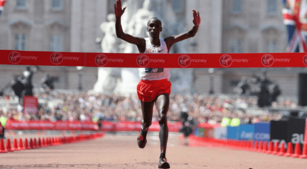 Kipchoge  defenderá su título en el Maratón de Londres