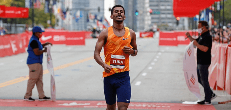 Tura Campeón Maratón de Chicago 2021
