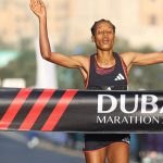 ganadora maraton dubai 2024 tigist ketema