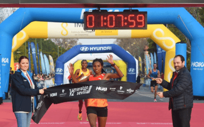 La etíope Bimr Zerihun bate récord femenino del Medio Maratón de Sevilla 2024