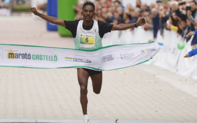 El atleta eritreo Kibrom Ghebrezgiabhier logra batir el récord de la Marató bp Castelló 2024