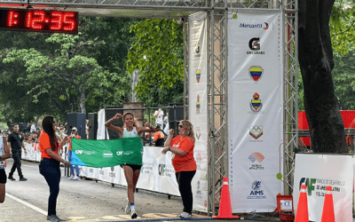 Joselyn Brea nuevo récord nacional de 21K en Maratón CAF Caracas 2024