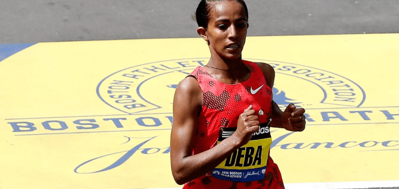 La etíope Buzunesh Deba Deba quedó segunda pero pasó al primer lugar en Boston 2014 tras el positivo de la ganadora