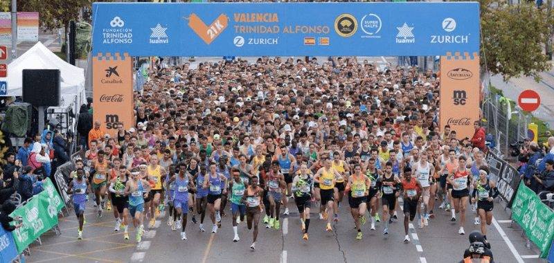 Maratón Valencia Trinidad Alfonso Zurich (1) Maratón Valencia Trinidad Alfonso Zurich