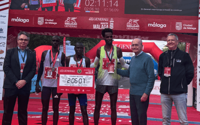 Doble récord en el Maratón Málaga 2025